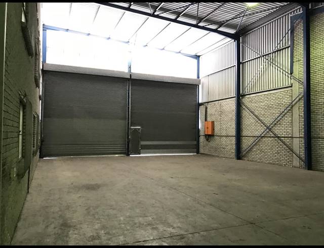2,060M² FACTORY TO LET IN ELSIES RIVER INDUSTRIAL